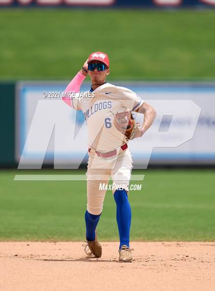 Thumbnail 1 in 42nd Annual FACA South All-Stars vs West All-Stars photogallery.