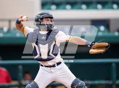 Thumbnail 2 in 42nd Annual FACA South All-Stars vs West All-Stars photogallery.