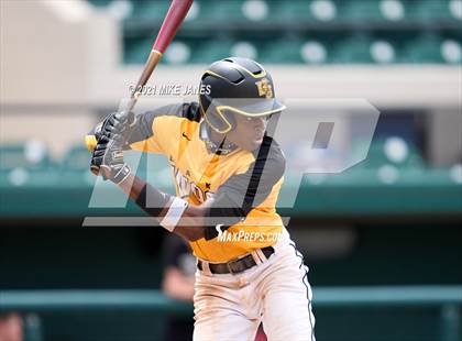 Thumbnail 3 in 42nd Annual FACA South All-Stars vs West All-Stars photogallery.