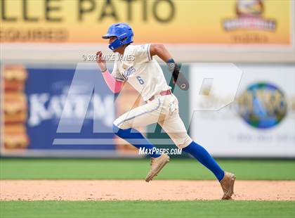 Thumbnail 1 in 42nd Annual FACA South All-Stars vs West All-Stars photogallery.