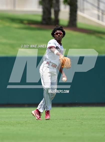 Thumbnail 1 in 42nd Annual FACA South All-Stars vs West All-Stars photogallery.