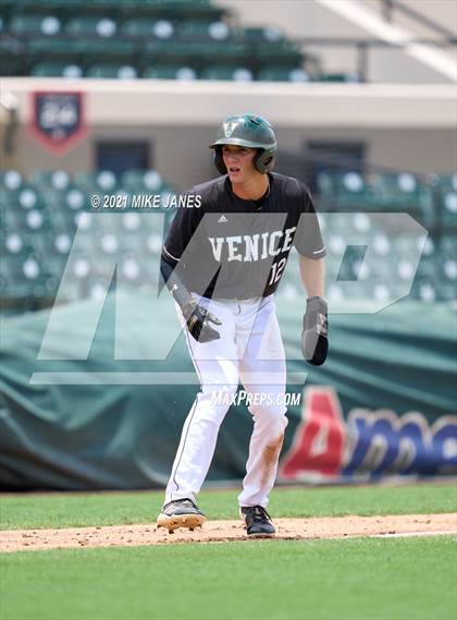 Thumbnail 2 in 42nd Annual FACA South All-Stars vs West All-Stars photogallery.