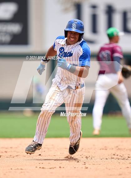 Thumbnail 1 in 42nd Annual FACA South All-Stars vs West All-Stars photogallery.