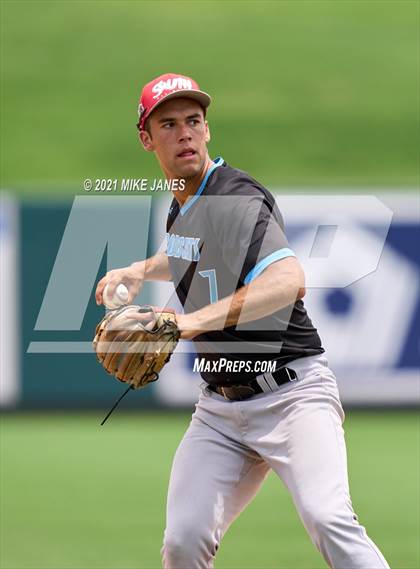Thumbnail 2 in 42nd Annual FACA South All-Stars vs West All-Stars photogallery.