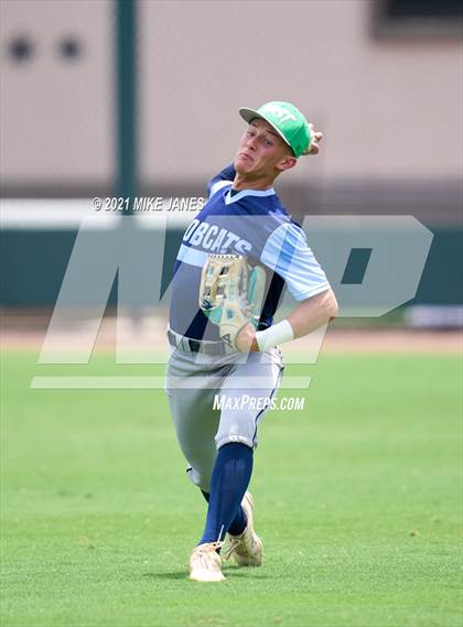 Thumbnail 1 in 42nd Annual FACA South All-Stars vs West All-Stars photogallery.