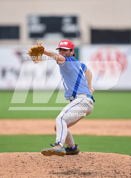 Thumbnail 2 in 42nd Annual FACA South All-Stars vs West All-Stars photogallery.