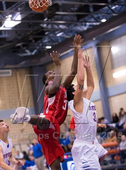 Thumbnail 3 in Taft @ Jefferson (SAISD Invitational) photogallery.