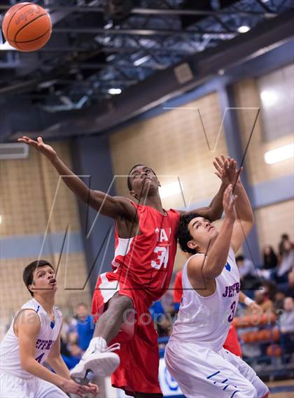 Thumbnail 1 in Taft @ Jefferson (SAISD Invitational) photogallery.