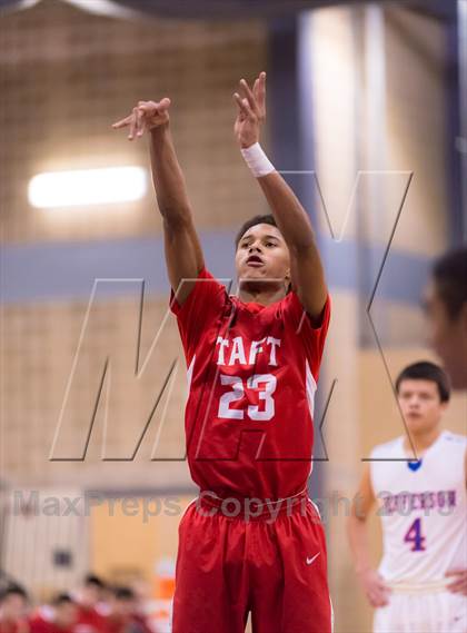 Thumbnail 1 in Taft @ Jefferson (SAISD Invitational) photogallery.