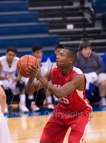 Thumbnail 1 in Taft @ Jefferson (SAISD Invitational) photogallery.