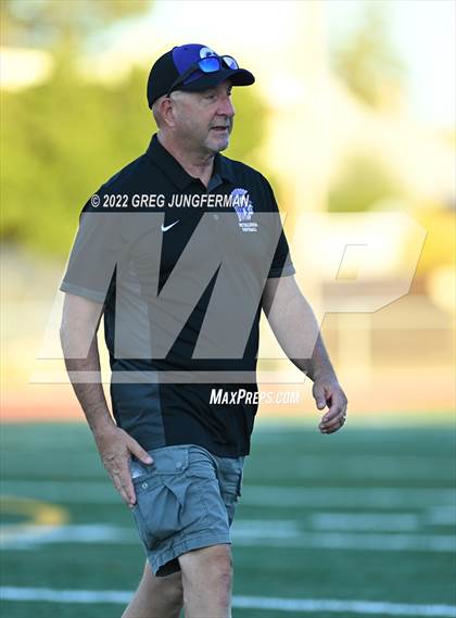 Thumbnail 2 in Justin-Siena @ Petaluma photogallery.