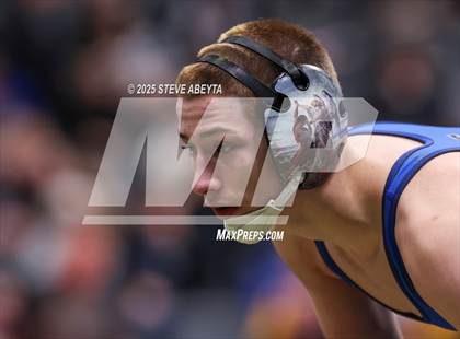 Thumbnail 3 in CHSAA State Championship Tournament (Session 1) photogallery.