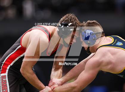 Thumbnail 3 in CHSAA State Championship Tournament (Session 1) photogallery.