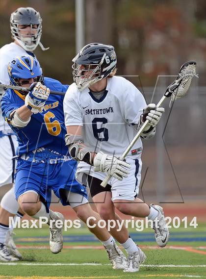 Thumbnail 1 in West Islip @ Smithtown West photogallery.