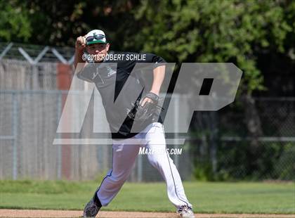 Thumbnail 1 in Mira Loma @ El Camino photogallery.
