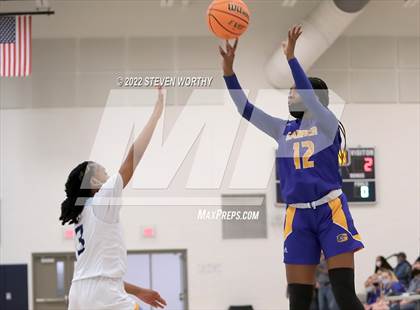 Thumbnail 3 in Garner @ Willow Spring photogallery.
