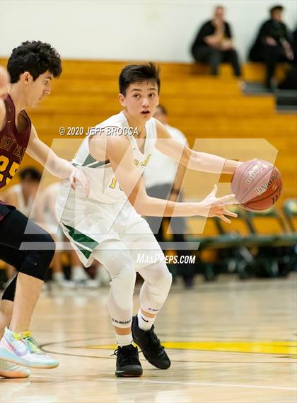 Thumbnail 1 in Simi Valley @ Moorpark photogallery.