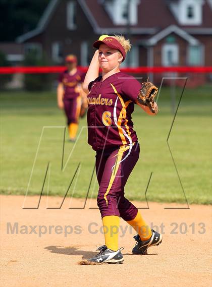 Thumbnail 2 in Elk County Catholic vs. Keystone (PIAA District IX Class A Final) photogallery.