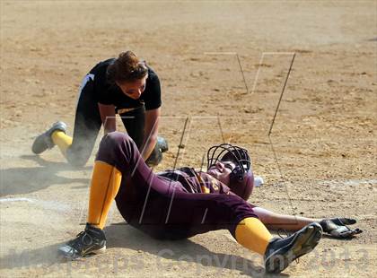 Thumbnail 3 in Elk County Catholic vs. Keystone (PIAA District IX Class A Final) photogallery.