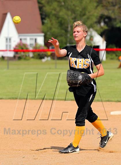 Thumbnail 1 in Elk County Catholic vs. Keystone (PIAA District IX Class A Final) photogallery.