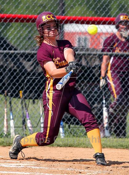 Thumbnail 2 in Elk County Catholic vs. Keystone (PIAA District IX Class A Final) photogallery.