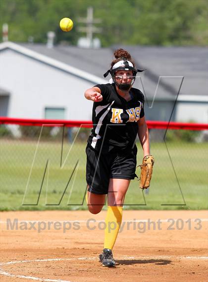 Thumbnail 1 in Elk County Catholic vs. Keystone (PIAA District IX Class A Final) photogallery.