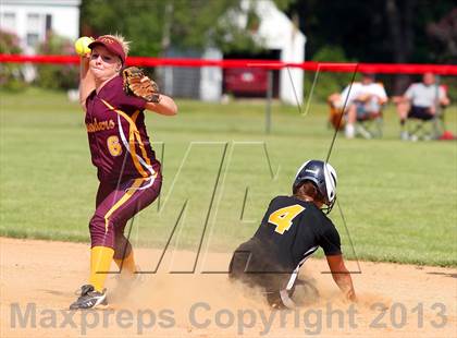 Thumbnail 3 in Elk County Catholic vs. Keystone (PIAA District IX Class A Final) photogallery.