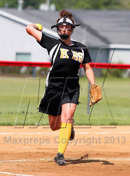 Thumbnail 3 in Elk County Catholic vs. Keystone (PIAA District IX Class A Final) photogallery.