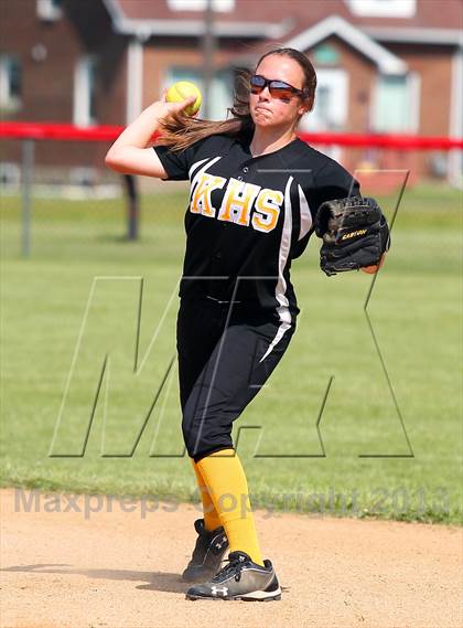 Thumbnail 1 in Elk County Catholic vs. Keystone (PIAA District IX Class A Final) photogallery.