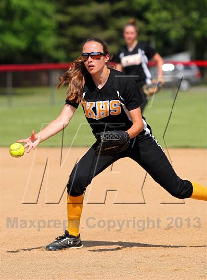 Thumbnail 2 in Elk County Catholic vs. Keystone (PIAA District IX Class A Final) photogallery.