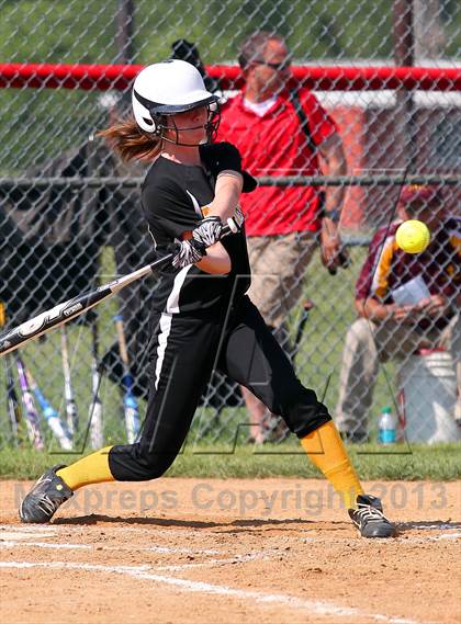 Thumbnail 3 in Elk County Catholic vs. Keystone (PIAA District IX Class A Final) photogallery.