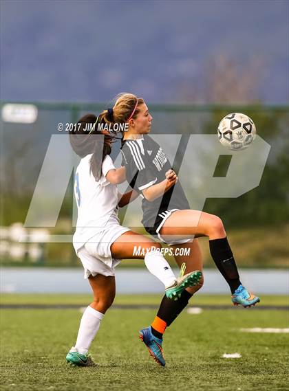Thumbnail 2 in Woodside vs. Santa Clara (CIF CCS D1 Final) photogallery.