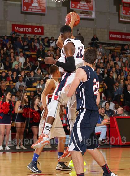 Thumbnail 3 in Brentwood School vs. Pacific Hills (CIF SS 4A Final) photogallery.