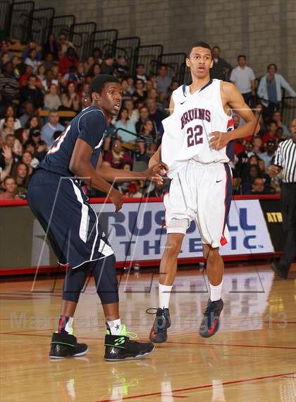 Thumbnail 1 in Brentwood School vs. Pacific Hills (CIF SS 4A Final) photogallery.
