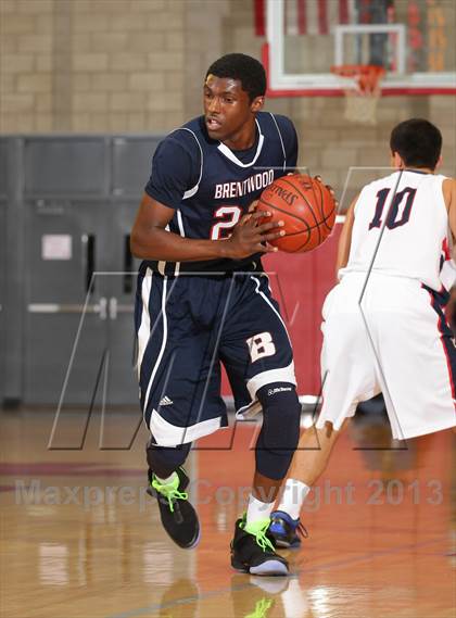 Thumbnail 2 in Brentwood School vs. Pacific Hills (CIF SS 4A Final) photogallery.