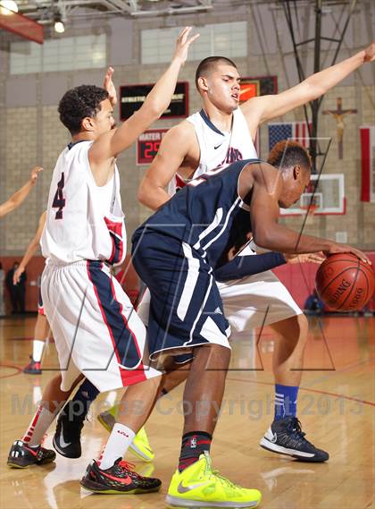 Thumbnail 1 in Brentwood School vs. Pacific Hills (CIF SS 4A Final) photogallery.