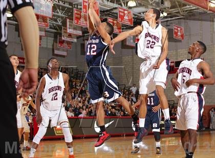 Thumbnail 2 in Brentwood School vs. Pacific Hills (CIF SS 4A Final) photogallery.