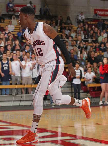Thumbnail 2 in Brentwood School vs. Pacific Hills (CIF SS 4A Final) photogallery.
