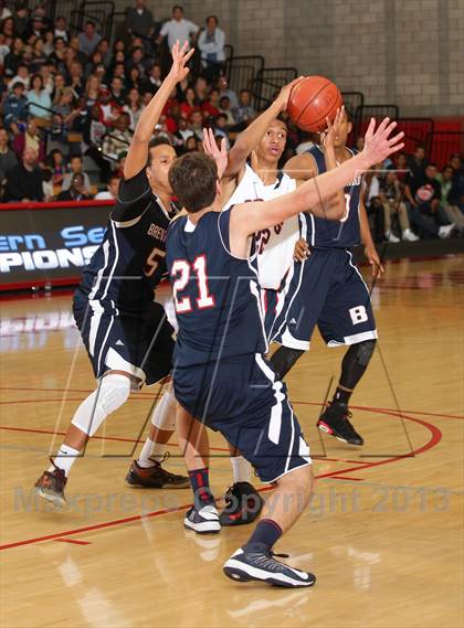 Thumbnail 1 in Brentwood School vs. Pacific Hills (CIF SS 4A Final) photogallery.