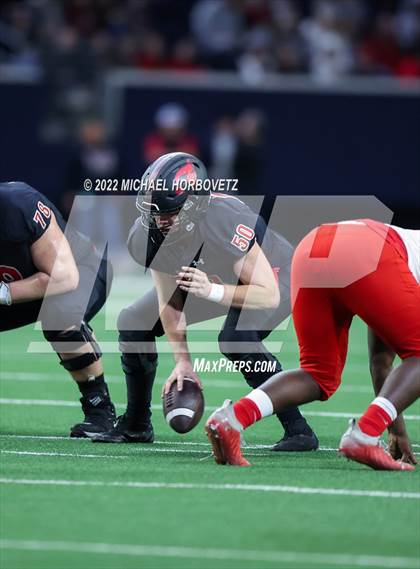 Thumbnail 1 in Terrell vs. Melissa (UIL 5A Regional Semi-Finals) photogallery.