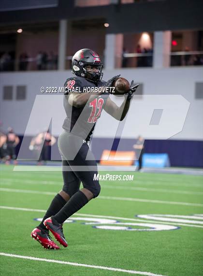 Thumbnail 3 in Terrell vs. Melissa (UIL 5A Regional Semi-Finals) photogallery.