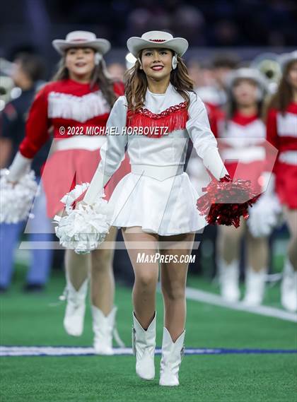 Thumbnail 3 in Terrell vs. Melissa (UIL 5A Regional Semi-Finals) photogallery.