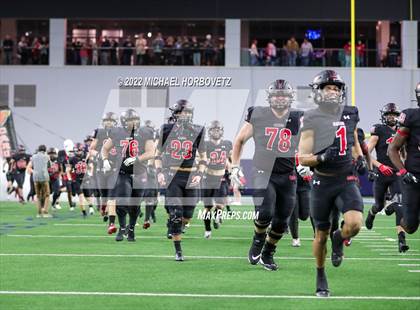 Thumbnail 2 in Terrell vs. Melissa (UIL 5A Regional Semi-Finals) photogallery.