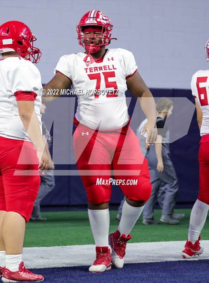 Thumbnail 1 in Terrell vs. Melissa (UIL 5A Regional Semi-Finals) photogallery.