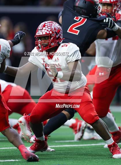 Thumbnail 1 in Terrell vs. Melissa (UIL 5A Regional Semi-Finals) photogallery.