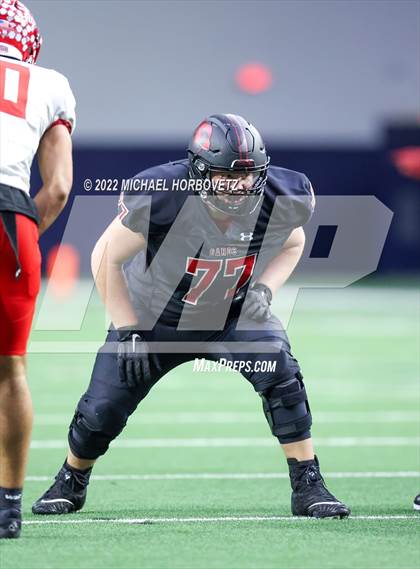 Thumbnail 1 in Terrell vs. Melissa (UIL 5A Regional Semi-Finals) photogallery.