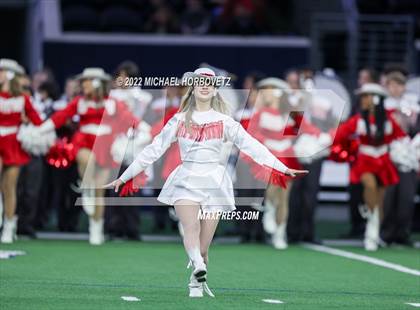 Thumbnail 2 in Terrell vs. Melissa (UIL 5A Regional Semi-Finals) photogallery.