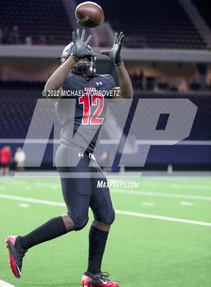 Thumbnail 2 in Terrell vs. Melissa (UIL 5A Regional Semi-Finals) photogallery.