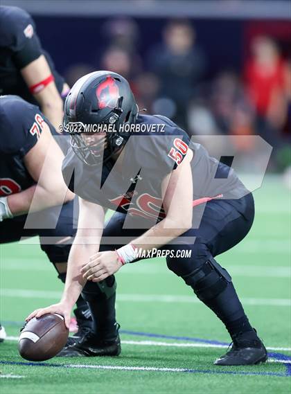Thumbnail 3 in Terrell vs. Melissa (UIL 5A Regional Semi-Finals) photogallery.