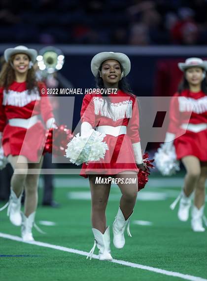 Thumbnail 1 in Terrell vs. Melissa (UIL 5A Regional Semi-Finals) photogallery.